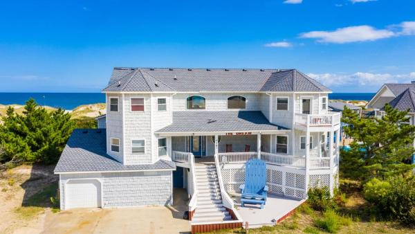 A la foto es mostra l'objecte OCEANFRONT, 17 BRs, Ocean Views, Priv Pool, Rec Rm, Theatr Rm! 4x1487, The Dream situat a la ciutat de Corolla.