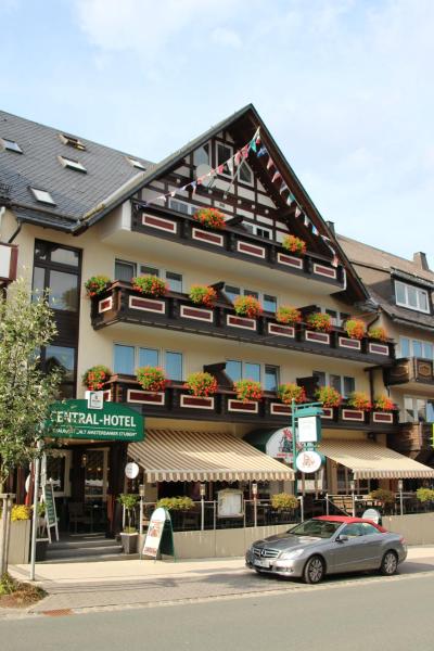 Nella foto è visibile l'oggetto Central-Hotel situato nella città di Winterberg.