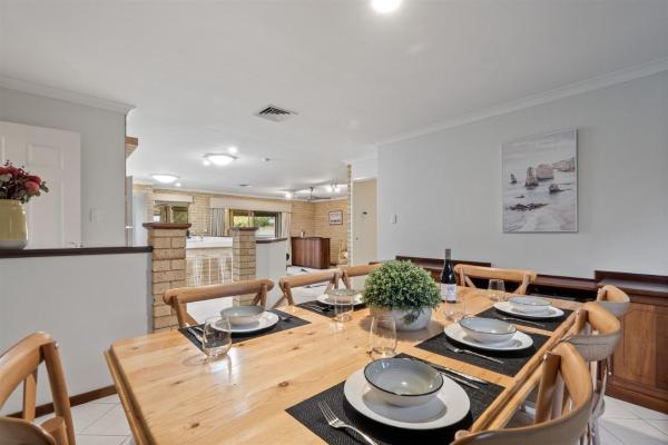 Gem On Jones - Dunsborough