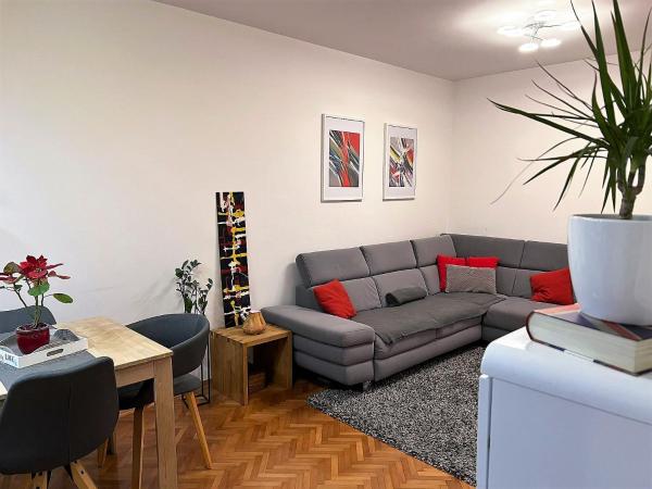 En la foto se muestra el objeto Split apartment - 5 min by car to the beach & city center - free public parking ubicado en la ciudad de Split.