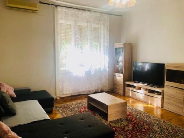 På billedet ses objektet Joy City Stay Colonel Enescu 3 beliggende i byen Timişoara.