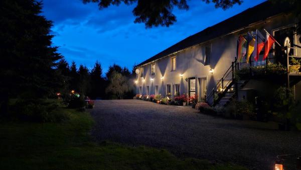 A la foto es mostra l'objecte Noclegi u Przewodników - Zwiedzaczek situat a la ciutat de Okrzeszyn.
