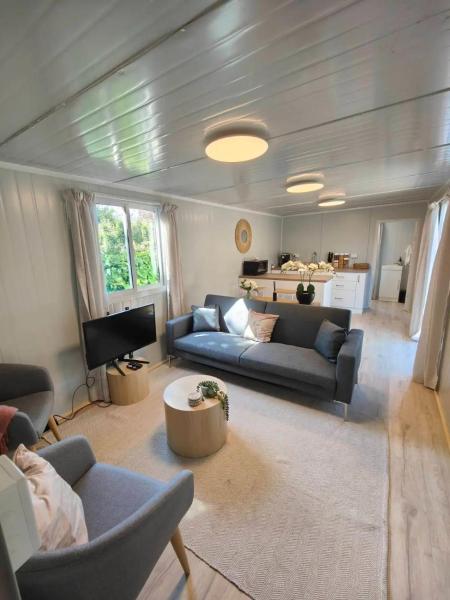 Beautiful 30m2 Tiny Home! - Christchurch