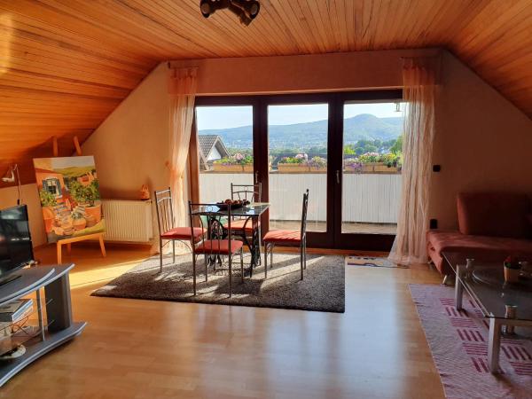 A la foto es mostra l'objecte Talblick situat a la ciutat de Karweiler.