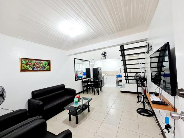 A la foto es mostra l'objecte Calapan City Cheapest House Transient Guest Rental L39 situat a la ciutat de Calapan.