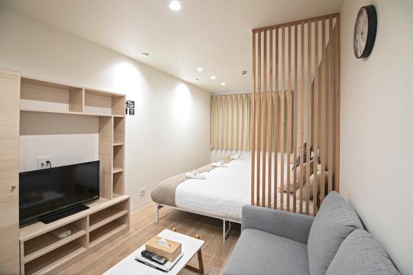 På billedet ses objektet 拾野の家 201洋室 beliggende i byen Osaka.