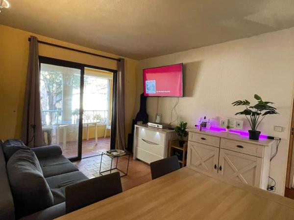 A la foto es mostra l'objecte Appartement Fréjus situat a la ciutat de Fréjus.