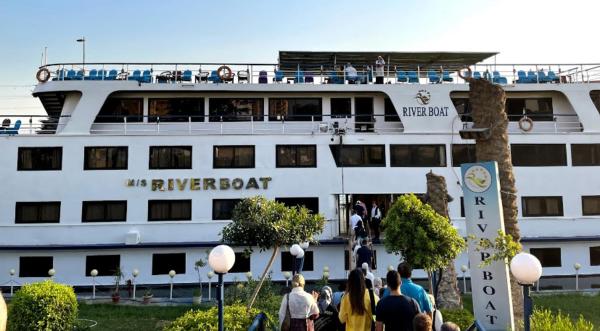 Nella foto è visibile l'oggetto مركب ريفر River Boat situato nella città di Il Cairo.