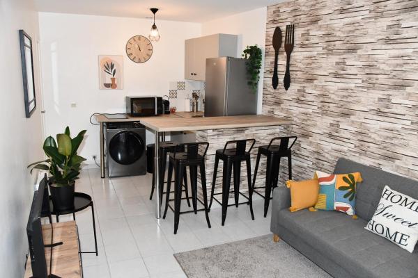 På billedet ses objektet Appartement 32 m2 intra muros - WIFI - Netflix - Bureau beliggende i byen Avignon.