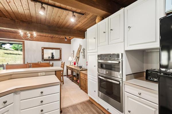 Foto 7: Enclave 208, Snowmass Ski-In/Ski-Out Condo w/Shared Pool/Hot Tub/WiFi