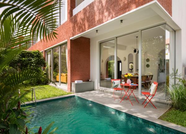 La Soria By The Blue Kite - Premium 2 Bhk Villas In Assagao With Private Pool, Kitchen, Garden & Security - アンジュナ