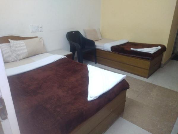På billedet ses objektet MYSORE MAHALAKSHMI ROOMS beliggende i byen Mysore.