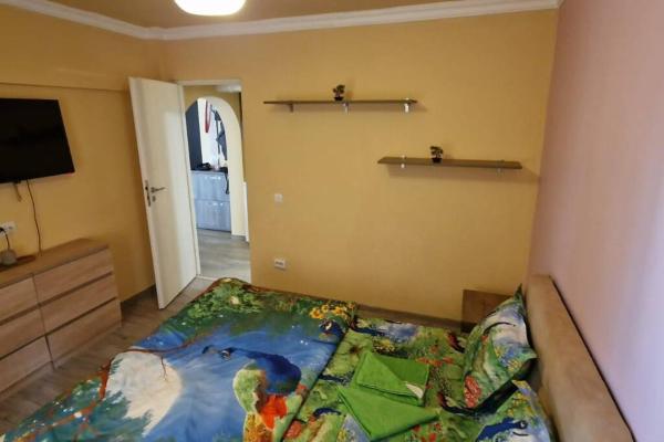 A la foto es mostra l'objecte Decebal-Residence situat a la ciutat de Bucarest.