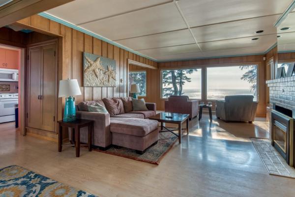 Agate Beach Oceanfront Suite A - Newport, OR