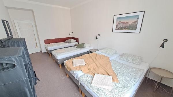 Bild 5: Flat in Zizkov -402-
