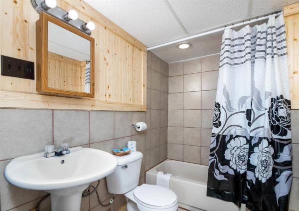 A la foto es mostra l'objecte 7Cozy Dog Friendly Private Room Downtown Leadville situat a la ciutat de Leadville.