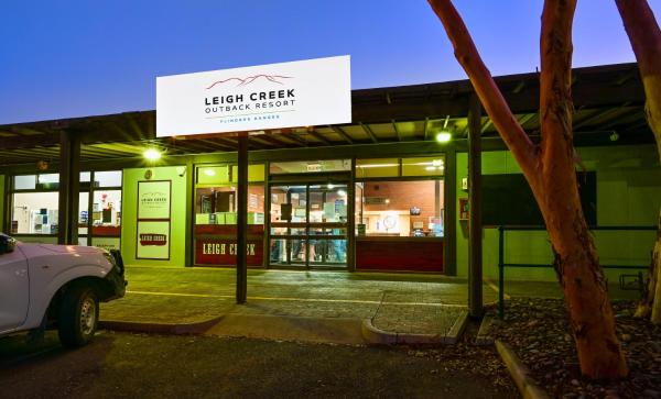 På billedet ses objektet Leigh Creek Outback Resort beliggende i byen Copley.