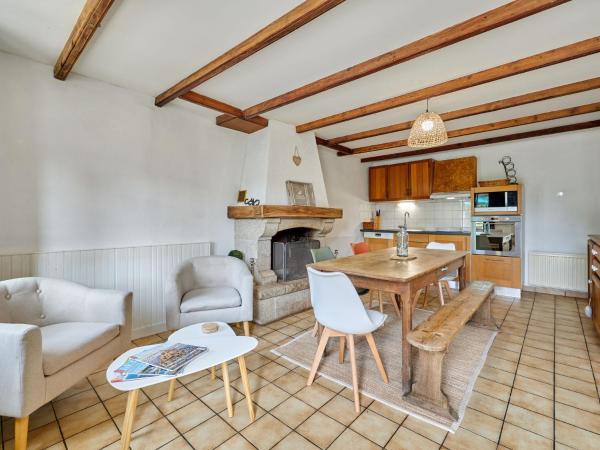 A la foto es mostra l'objecte Holiday Home La Marinière by Interhome situat a la ciutat de Bolleville.