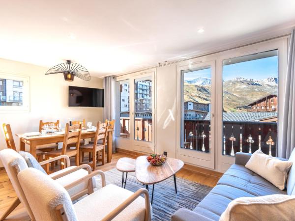 På billedet ses objektet Apartment Chalet Club - Val Claret-8 by Interhome beliggende i byen Tignes.