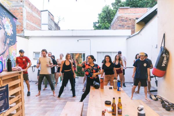Op de foto is het object Oasis Cali Hostel te zien, gelegen in de stad Cali.