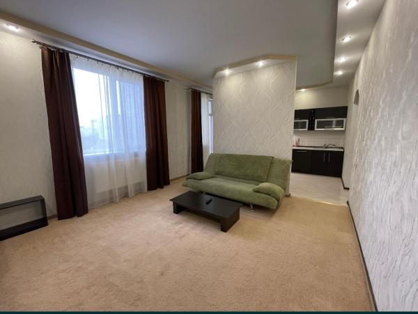 На фото показан объект LUX central apartment, расположенный в городе Днепр.