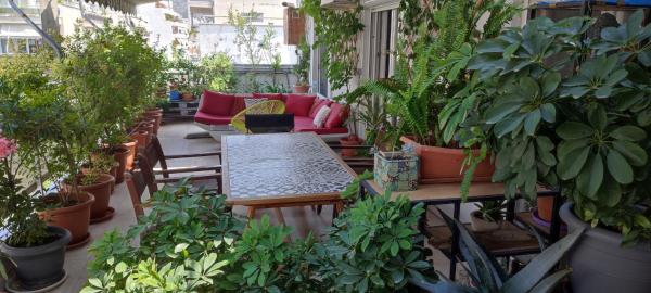 A la foto es mostra l'objecte Nice & Comfortable Apartment situat a la ciutat de Volos.