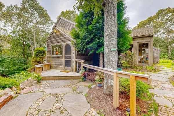 På bilden syns objektet Nana’s Treehouse som ligger i staden West Tisbury.