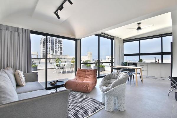 Fotografie 5: ROOFTOP 42 - Penthouse Duplex