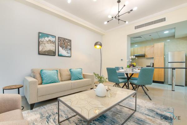 På billedet ses objektet Dazzling 1BR at Marina Crown Dubai Marina by Deluxe Holiday Homes beliggende i byen Dubai.