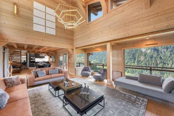 På bildet vises objektet Black Diamond - Chalet - BO Immobilier- Reduced prices on ski passes Châtel & Portes du Soleil som ligger i byen Châtel.