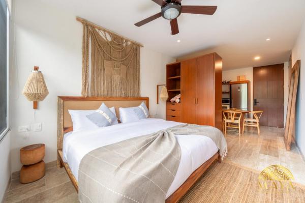 Na zdjęciu widoczny jest obiekt NHOA 306B Lux 1BR Condo Top Jungle View Aldea Zama położony w mieście Tulum.