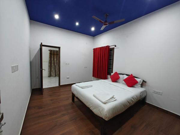 Na zdjęciu widoczny jest obiekt Beautiful 4bhk Duplex Villa położony w mieście Mysuru.