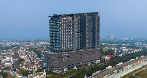 写真にはKramat市にあるHerloom Hotel & Residence BSD Tangerangが写っています。