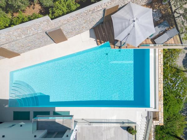 Driftwood Luxury Suite - Corfu