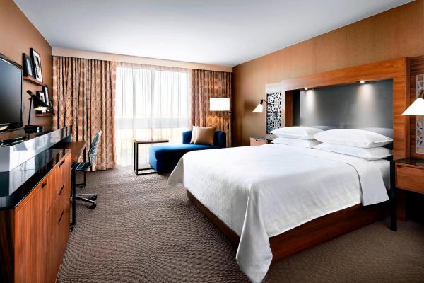 照片显示了位于Toronto市的Sheraton Toronto Airport Hotel & Conference Centre物件。