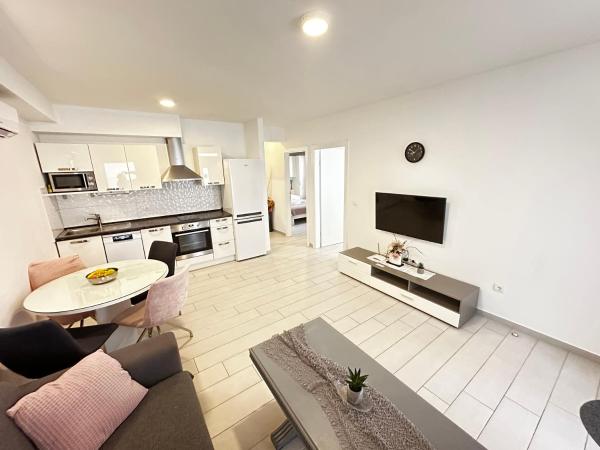 Apartmani Danica - Sara - Promajna