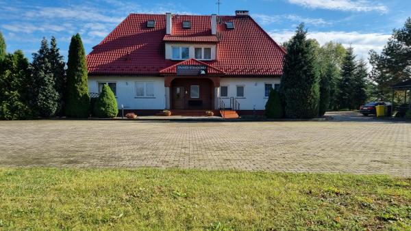 Na zdjęciu widoczny jest obiekt Zajazd Stradomia położony w mieście Syców.