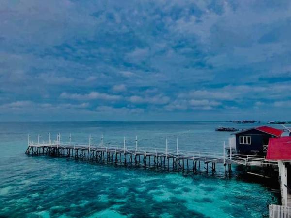 A la foto es mostra l'objecte Egang-egang Resort Bum-Bum Island Semporna situat a la ciutat de Mataking.