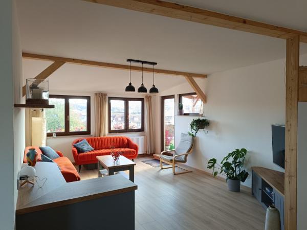 På billedet ses objektet Ferienwohnung Fernblick beliggende i byen Saalfeld.