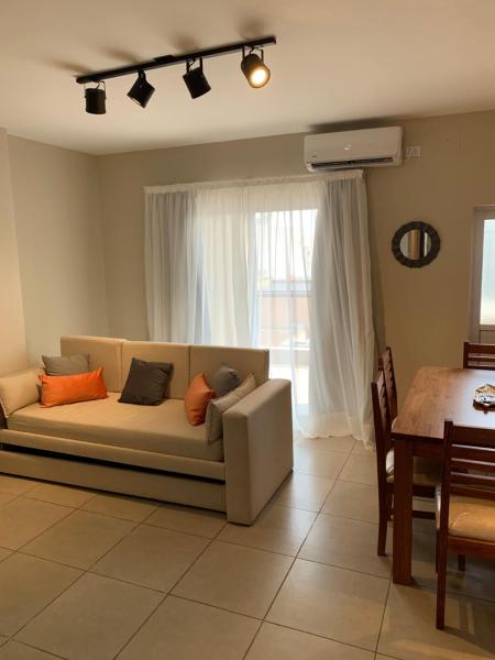 Foto 4: Amaru - Amplio departamento céntrico con cochera