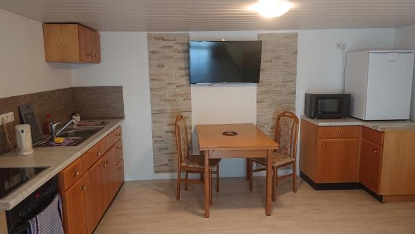 Auf dem Foto ist das Objekt Monteur - Ferienwohnung Gönnern für 1 Person in der Stadt Steinperf zu sehen.