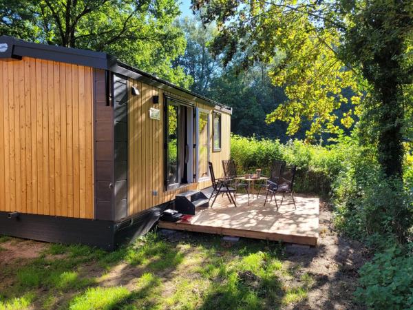 På billedet ses objektet Holiday Home Tiny Haus Soul & Forest by Interhome beliggende i byen Wemding.