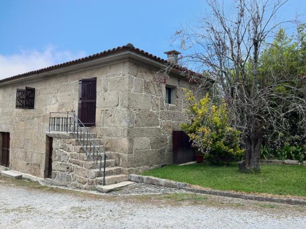 A la foto es mostra l'objecte Casa do Tanque situat a la ciutat de Arnoso.