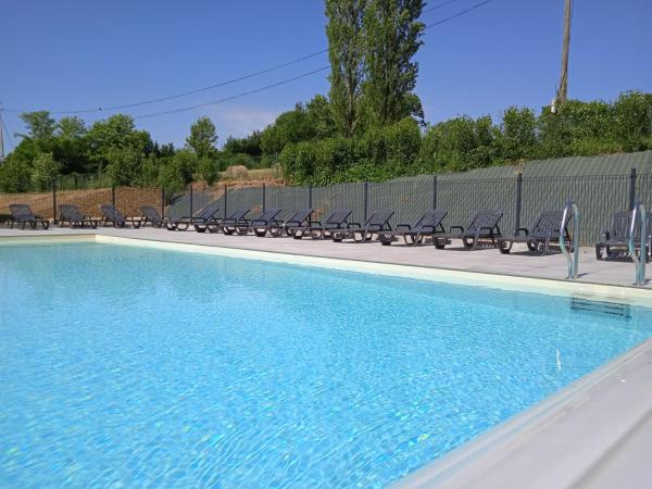 Na fotografii je vidět objekt Holiday Home Le Domaine du Lambon-1 by Interhome nacházející se ve městě Romans.