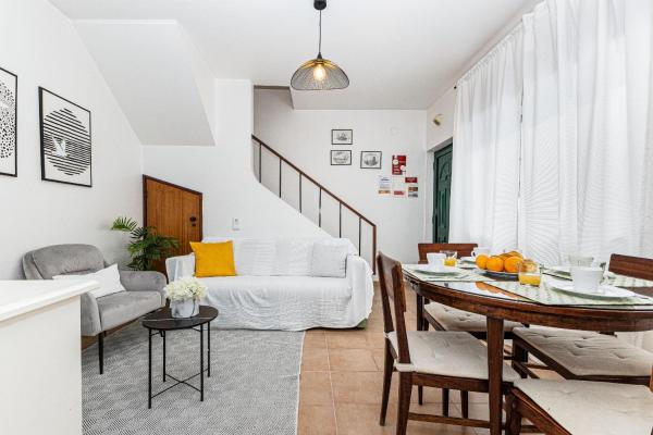 På bildet vises objektet Casa Gaivota by Algarve Golden Properties som ligger i byen Lagos.