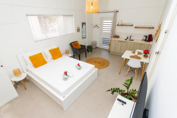 Studio Apartment Volterra Curacao, Виллемстад