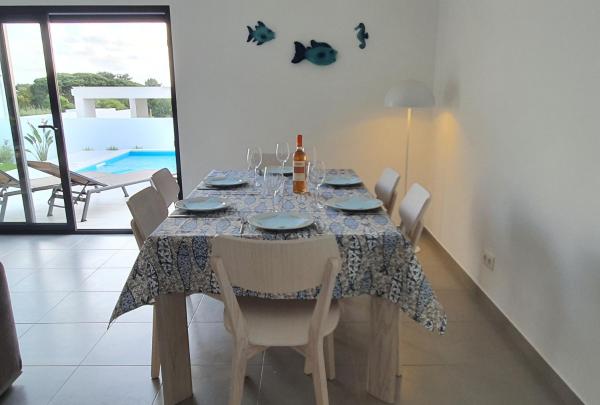 A la foto es mostra l'objecte Casa Alegria Nadadouro situat a la ciutat de Nadadouro.