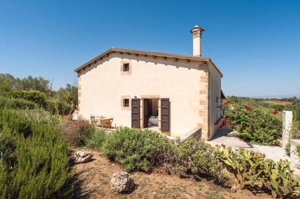A la foto es mostra l'objecte Casa Degli Aromi situat a la ciutat de Noto.