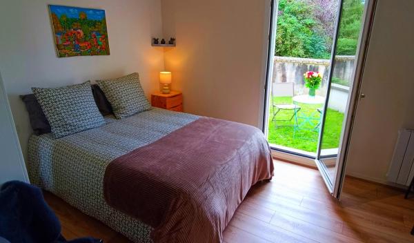 A la foto es mostra l'objecte Appartement avec jardin - Centre-ville à 10 minutes à pied situat a la ciutat de Caen.