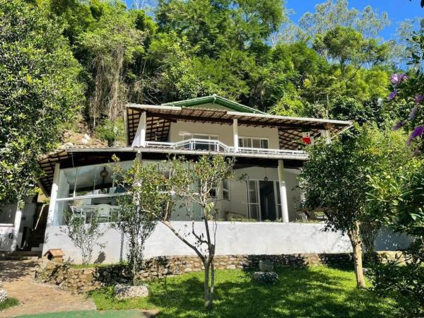 A la foto es mostra l'objecte Casa beira Rio situat a la ciutat de Sana.